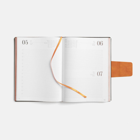 Ежедневник Grande Strap на заказ, датированный